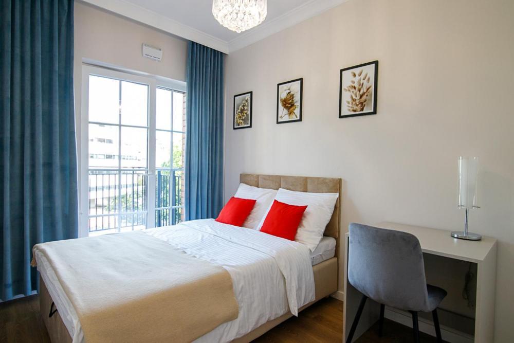 Apartament Bulwar Staromiejski Stare Miasto Centrum Vratislav Exteriér fotografie